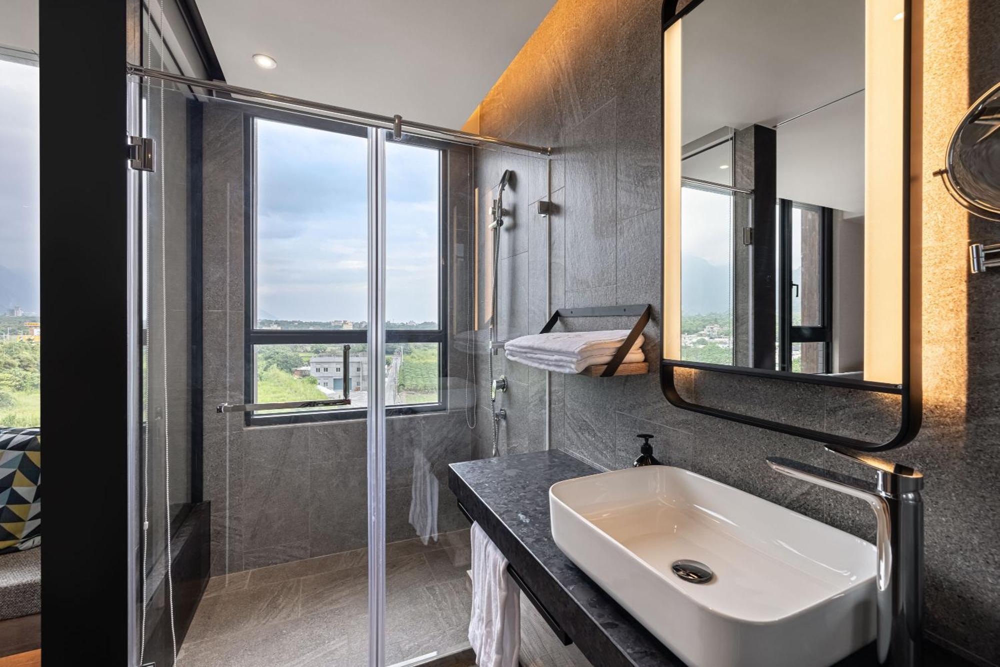 The Moment Hotel Hualien By Lakeshore Shunan Phòng bức ảnh